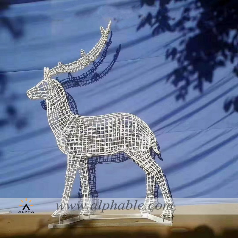 Metal wire deer sculpture